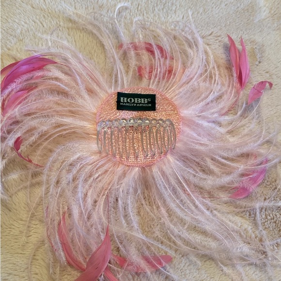 Pink Feather Fascinator - Picture 2 of 3